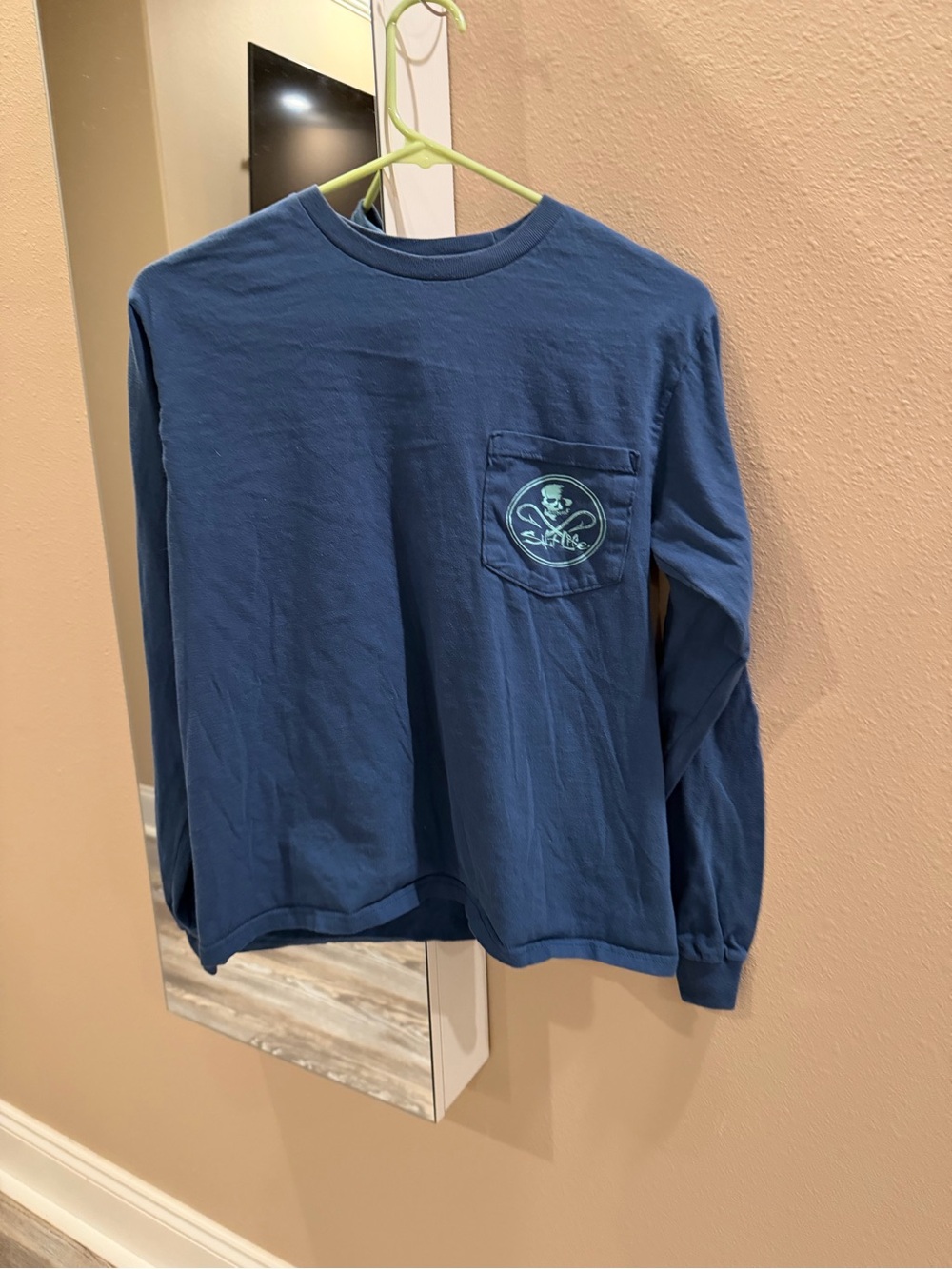 Salt Life Long-Sleeve Pocket Tee - Navy with Light Blue Logo